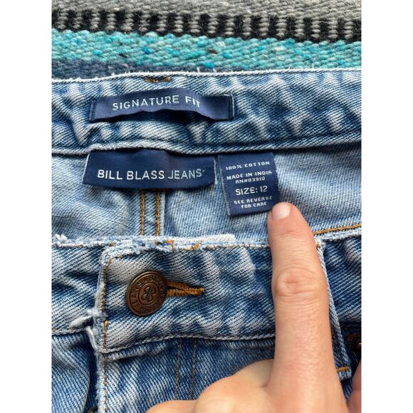 Y2K Distressed Bill Blass High Rise Signature fit Jeans Size 12 - Picture 8 of 8